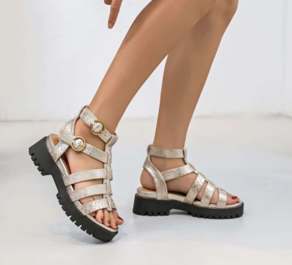 Sandales dorées